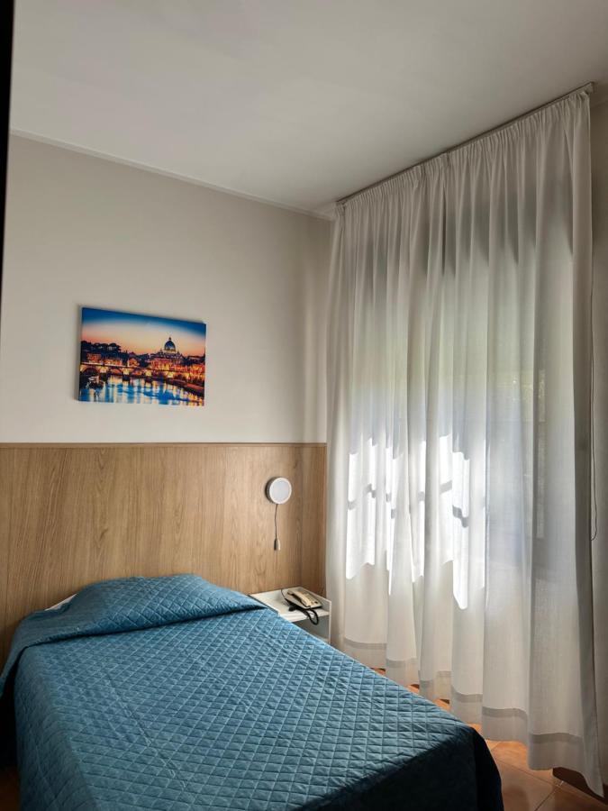 Oasi Santa Rosa Hotel Roma Ngoại thất bức ảnh